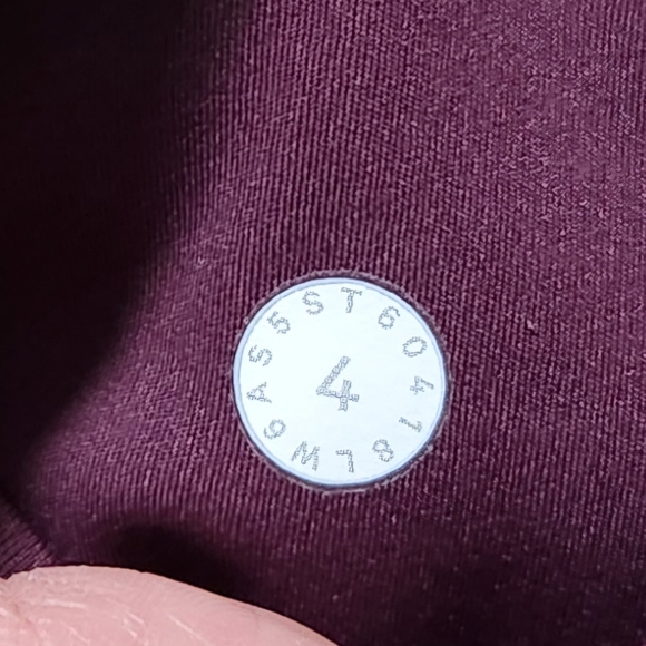 Lululemon Fast and Free crop ll - Picture 5 of 5